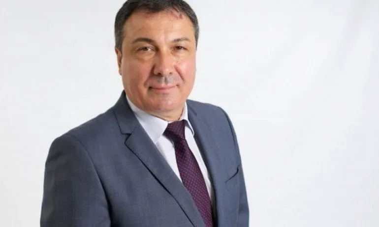 Искат отстраняване от длъжност на кмета на Несебър Николай Димитров - Tribune.bg