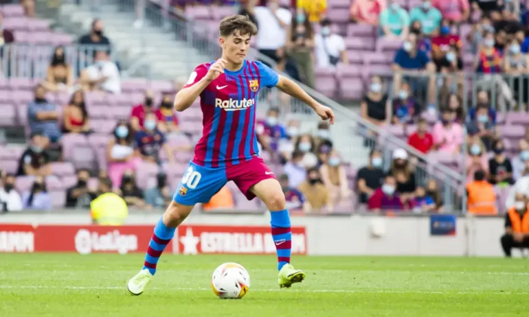 Байерн готви оферта за талант на Барса - Tribune.bg