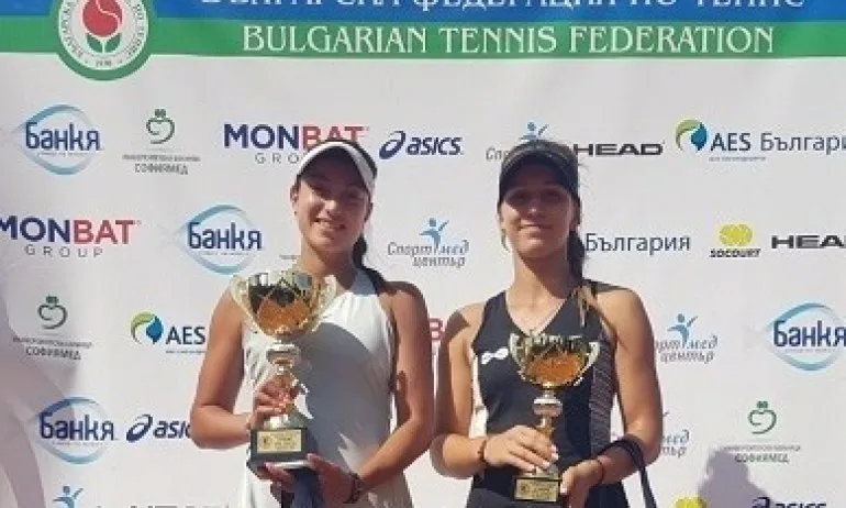 Топалова и Аршинкова са четвъртфиналистки в Анталия - Tribune.bg