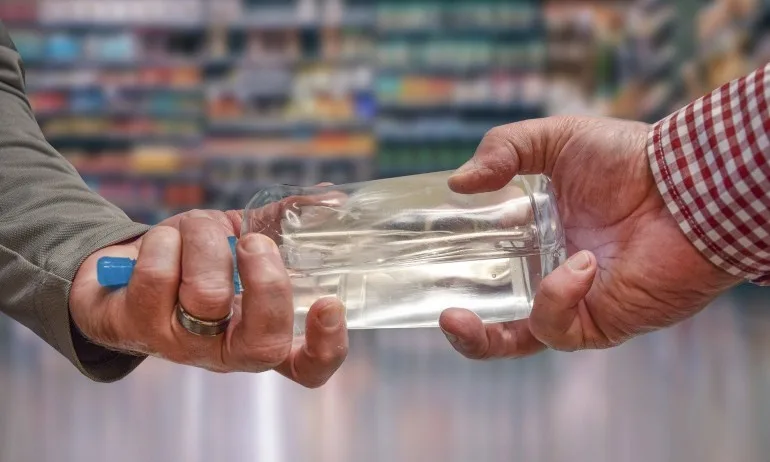 Съвет на производител: Само антивирусните гелове действат срещу коронавируса - Tribune.bg