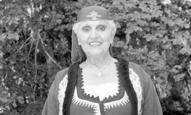 Смолян се сбогува с Христина Лютова - Tribune.bg