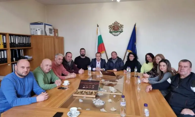 Варненски депутати от ГЕРБ ще лобират за осъществяването на проекти в община Суворово - Tribune.bg