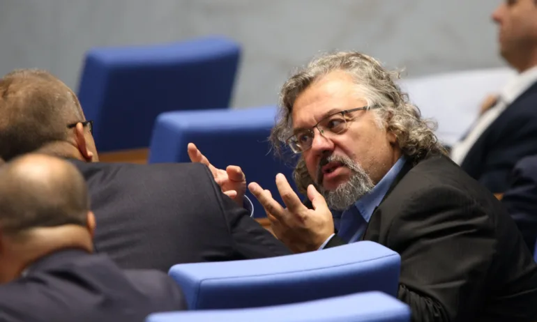 ДБ дават Възраждане на прокурор за подбуждане към насилие и политически терор - Tribune.bg