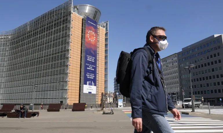 ЕК с три критерия за премахване на карантините в Евросъюза - Tribune.bg