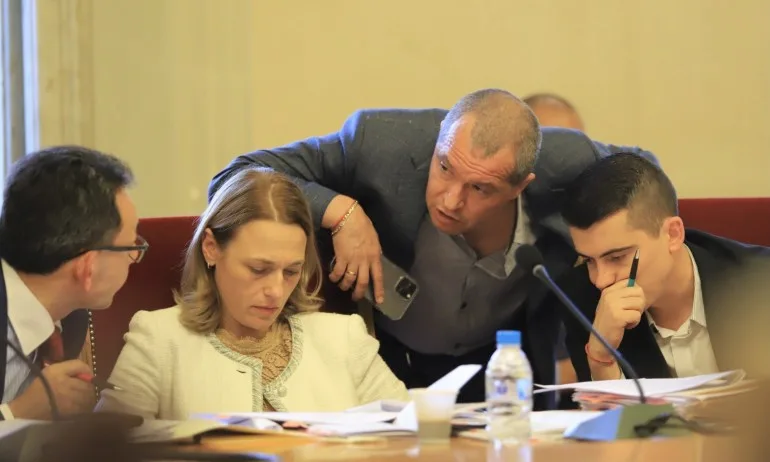 Прокуратурата образува преписка за заканата за убийство към Ива Митева - Tribune.bg