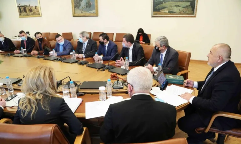 Правителството отпуска 30 милиона лева за общините - Tribune.bg