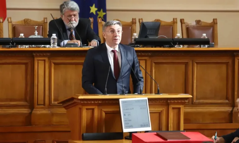 Карадайъ: Лесно е да кажеш, че народът ти е отредил място на опозиция, но това е бягство от отговорност - Tribune.bg