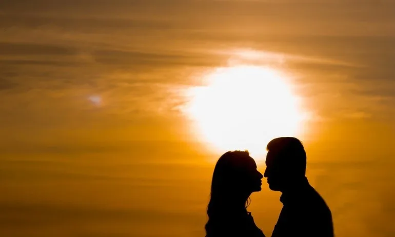 Приятелството в брака - Tribune.bg