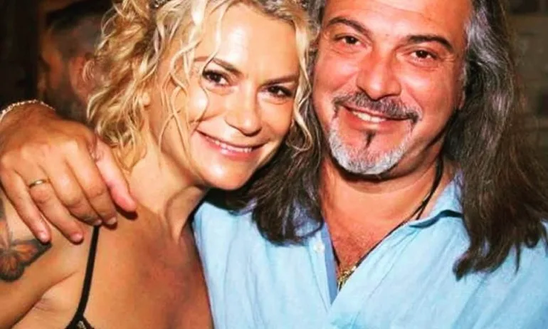 Щастливият дядо Халваджиян показа за първи път своята внучка - Tribune.bg