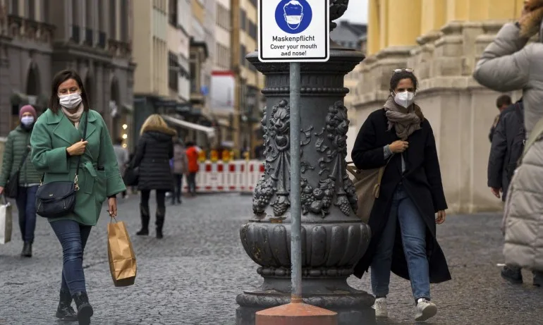 Германия въвежда задължителна предварителна регистрация за пристигащите от рискови региони - Tribune.bg
