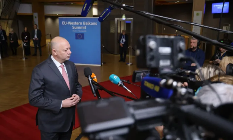 Желязков: Притеснения относно приемането на еврото няма - Tribune.bg