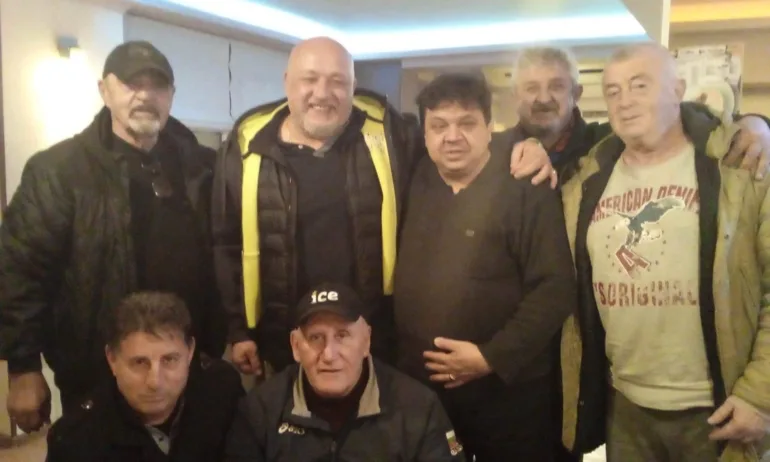 Фенове на Черно море обявиха, че ще подкрепят Красен Кралев на изборите - Tribune.bg