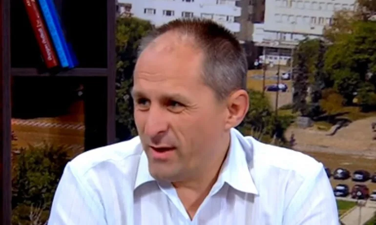 Битият от Кирил Добрев социалист: Псуваше като каруцар, иска да е като Бойко Борисов - Tribune.bg