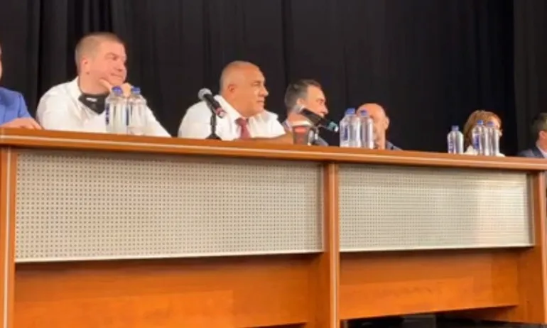 Борисов участва в среща с членове и симпатизанти на ГЕРБ от Стара Загора - Tribune.bg