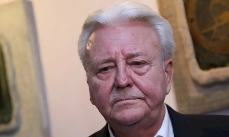 74-годишният Асен Агов: Борисов е износен - Tribune.bg