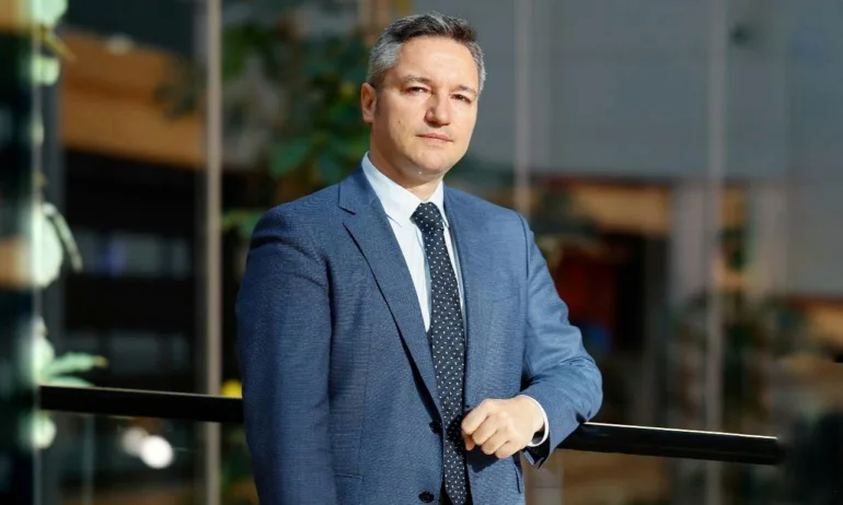 Кристиан Вигенин за мнозинството зад новия кабинет: Това по-скоро е програмно правителство, не е коалиция - Tribune.bg