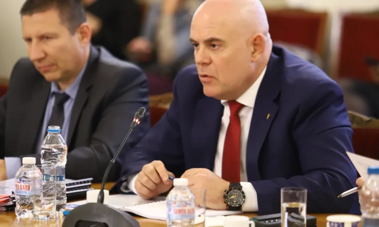 Защо Иван Гешев не иска да става депутат - Tribune.bg