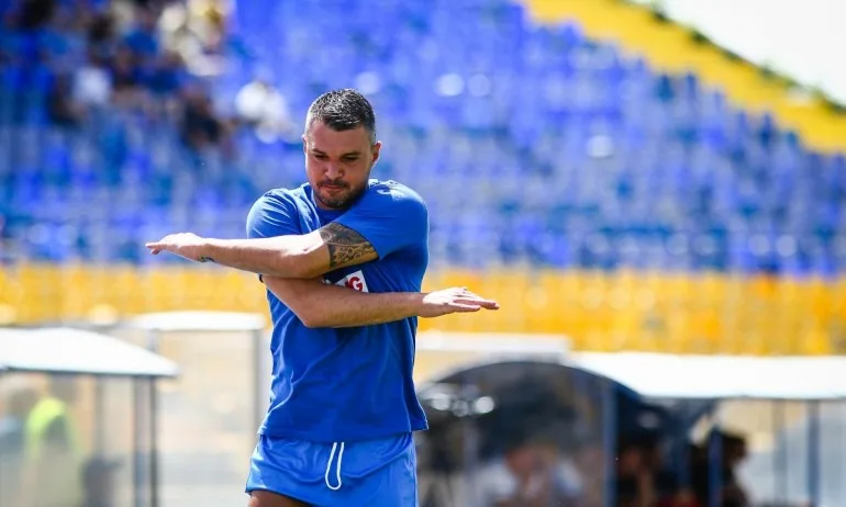 Валери Божинов не иска да прекрати кариерата си - Tribune.bg