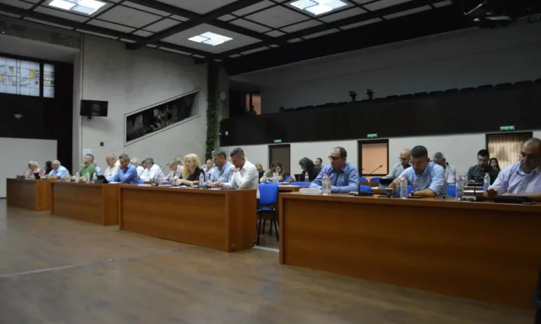 Нисколихвен заем за справяне със задълженията на СБАЛО Св. Мина одобриха общинарите в Благоевград - Tribune.bg