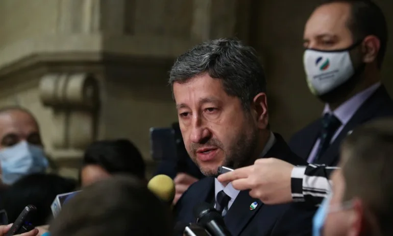 Трифонов се шегува с Иванов: Да го бяхме предложили за премиер, но е от комунистически род и няма стаж - Tribune.bg