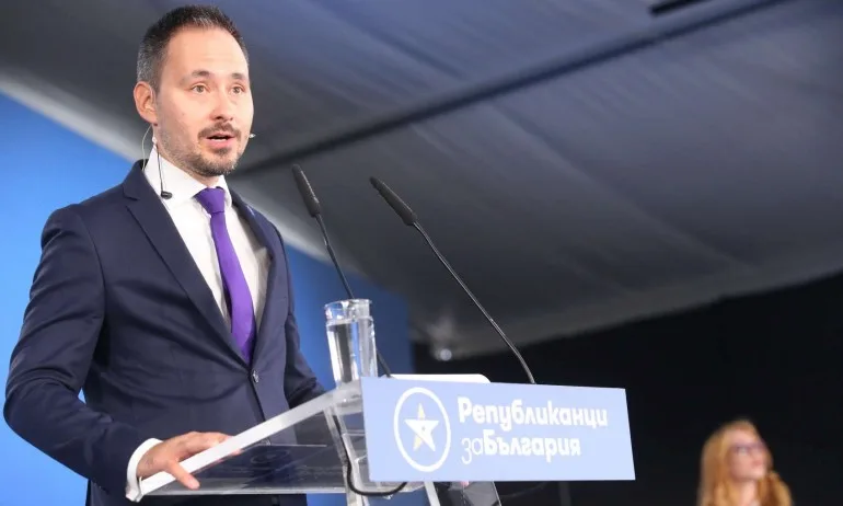 Колтуклиева разказва кой е водещият на днешното представяне на партията на Цветанов - Tribune.bg