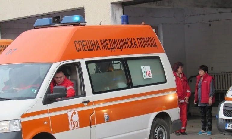 Дете падна от петия етаж в кооперация в Бургас - Tribune.bg