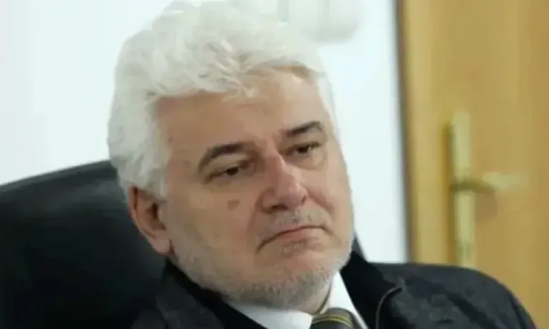 Проф. Пламен Киров: Всички актове на шефа на КЕВР са недействителни - Tribune.bg