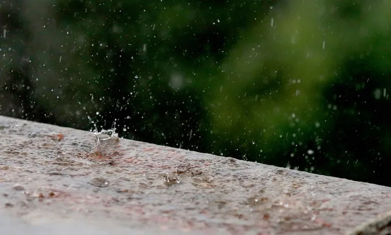 Валежи преди обяд на изток, следобед слънце в западните райони - Tribune.bg