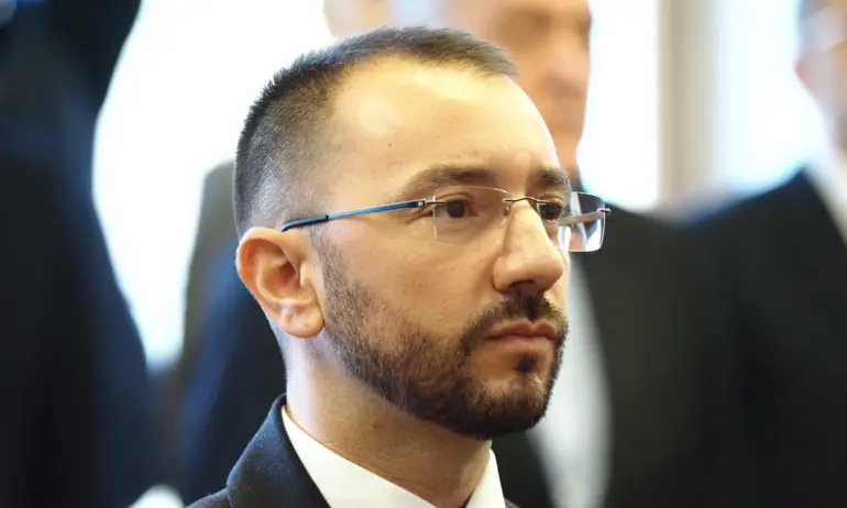 ГЕРБ ще бъде опозиция в СОС. Няма да номинира председател - Tribune.bg