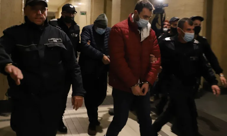 Предумишлено и мъчително: Прокуратурата обвини баща и син за убийството на 33-годишната Евгения - Tribune.bg