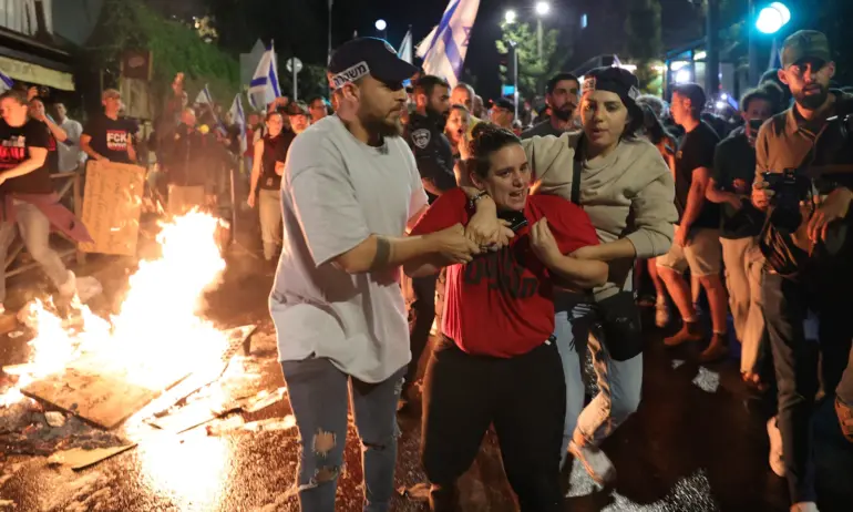 Ранени и арестувани по време на антиправителствени протести в Израел - Tribune.bg