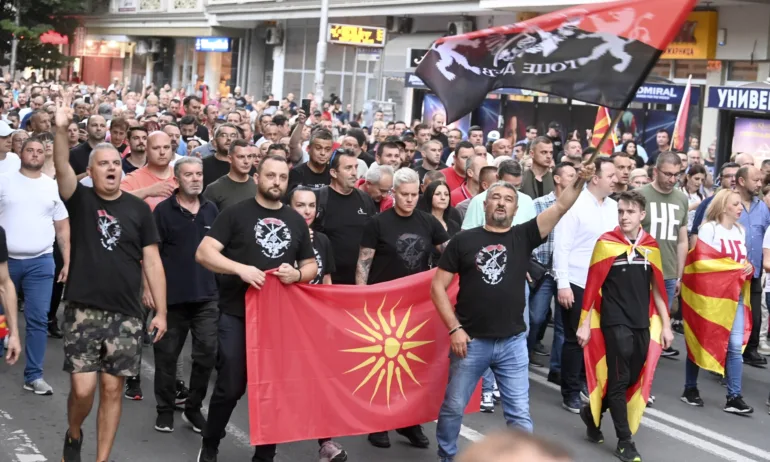 МВнР с нота до Северна Македония заради многобройните антибългарски прояви и лозунги на протестите в Скопие - Tribune.bg