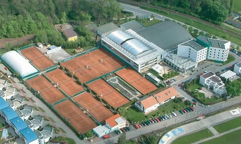 Страхотна възможност за младите тенисисти от БФТ и Тенис Европа - Tribune.bg