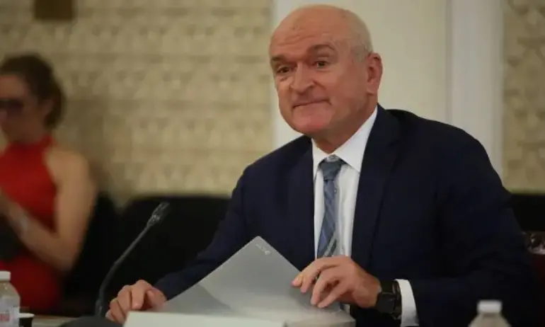 В среднощен час НС избра Димитър Главчев за председател на Сметната палата - Tribune.bg