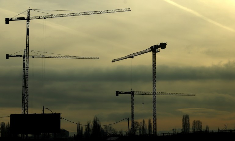 С над 70% поскъпнаха бетон, дървен материал и метали, започнати обекти няма да бъдат завършени - Tribune.bg