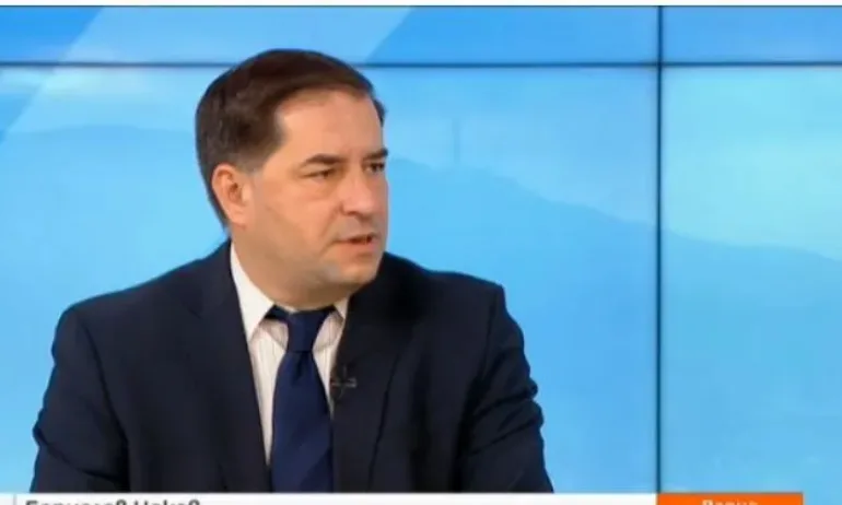 Д-р Борислав Цеков: Изборната администрация да спре да мрънка, плащаме ѝ тлъсти заплати - Tribune.bg