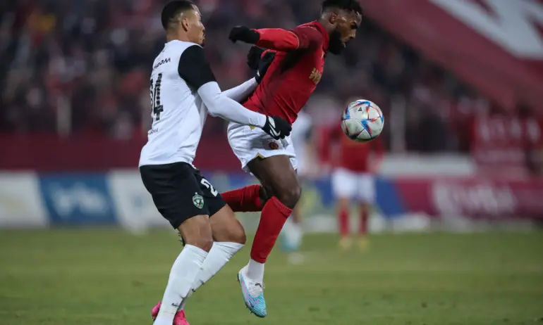 Лудогорец победи ЦСКА на Армията - Tribune.bg