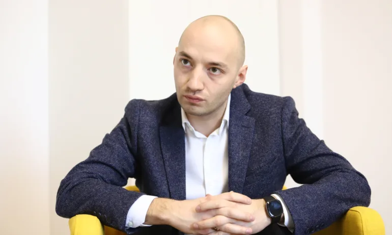 Димитър Ганев: Най-вероятно следващият редовен кабинет ще бъде като този, предложен от ГЕРБ с проф. Габровски - Tribune.bg