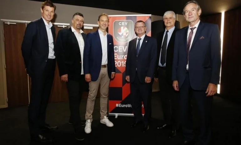 Димитър Златанов и волейболни легенди от миналото почетени от ЦЕВ - Tribune.bg