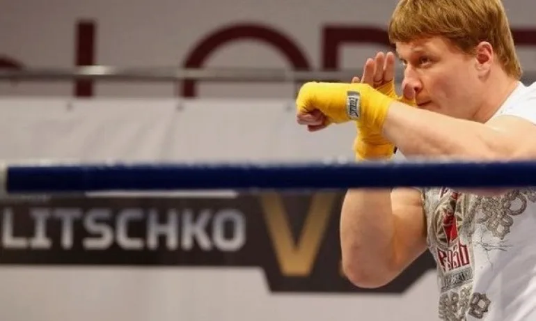 Отложиха мача между Дилиан Уайт и Александър Поветкин - Tribune.bg