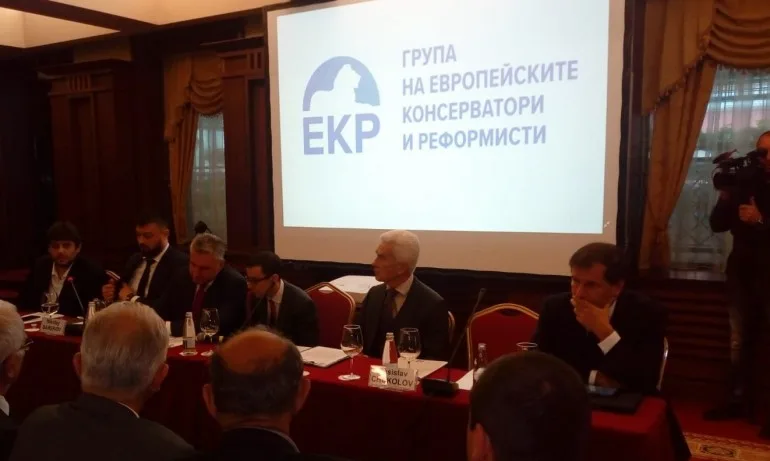 Атака се присъединява към Алианса на европейските консерватори и реформисти - Tribune.bg