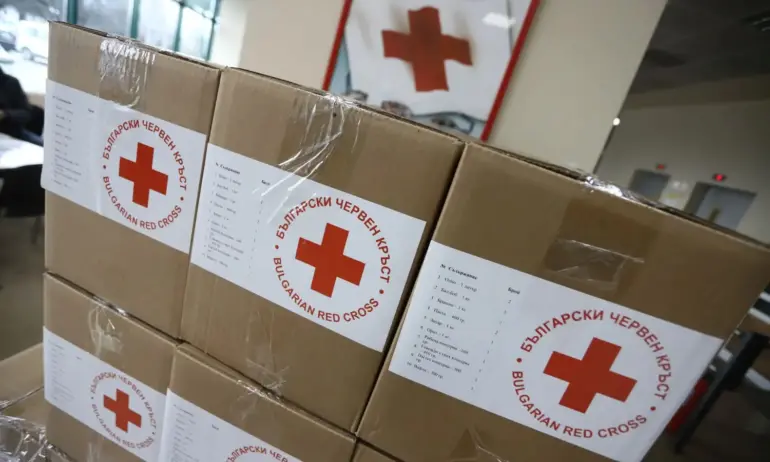 Червеният кръст с още съкращения от липса на средства - Tribune.bg