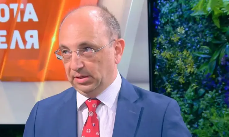 Николай Василев: Държавата да дава по 20 хил. лв. за новородено дете - Tribune.bg