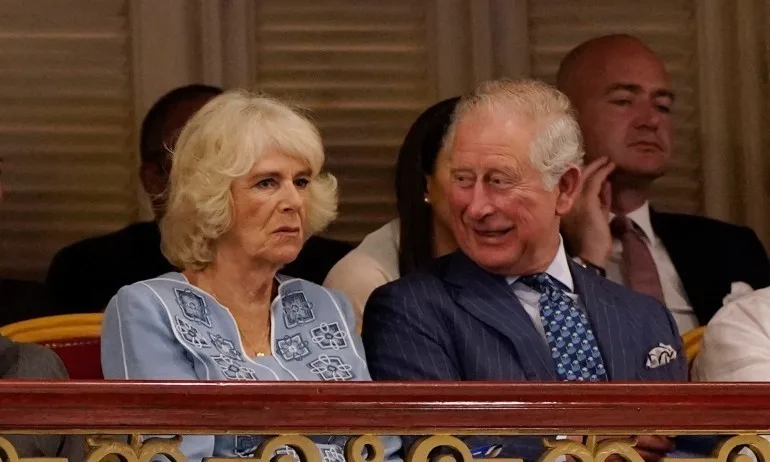 Принц Чарлз стана моден дизайнер - Tribune.bg