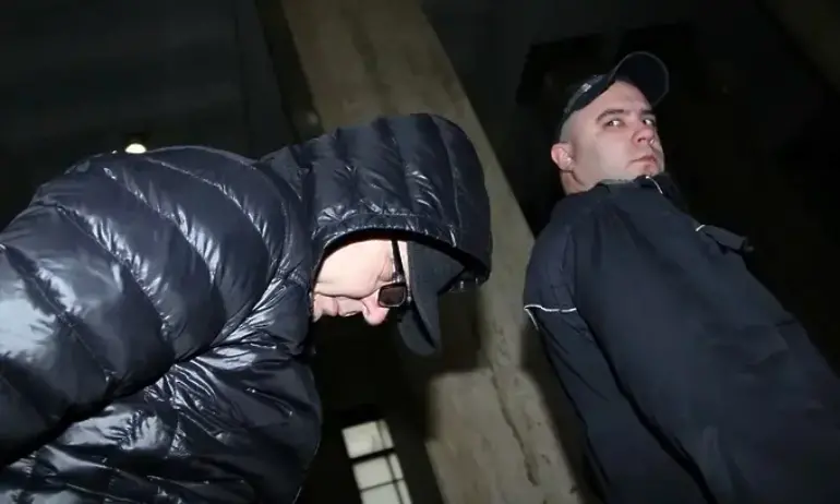 Осъденият за опита за атентат срещу Алексей Петров през 2015 г. е бил предсрочно освободен от затвора през май - Tribune.bg