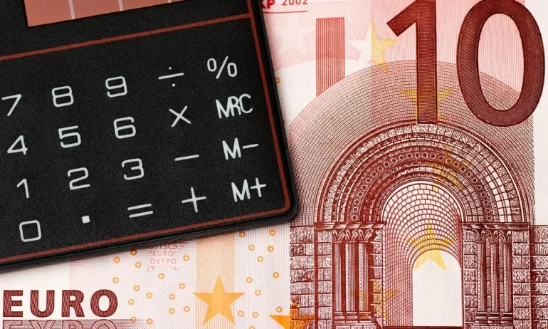 Икономист: Трябват структурни реформи за свръхдефицита иначе тръгваме към румънския сценарий - Tribune.bg