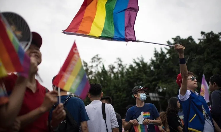 Тайван стана първата държава в Азия, легализирала гей-браковете - Tribune.bg