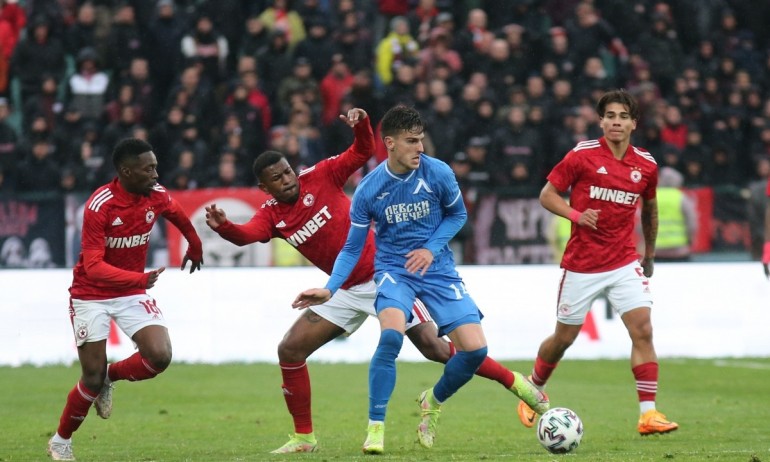 Мачът на сезона: ЦСКА срещу Левски - Tribune.bg