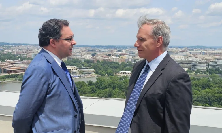 Даниел Митов: България е много близо до отпадане на визите за САЩ - Tribune.bg