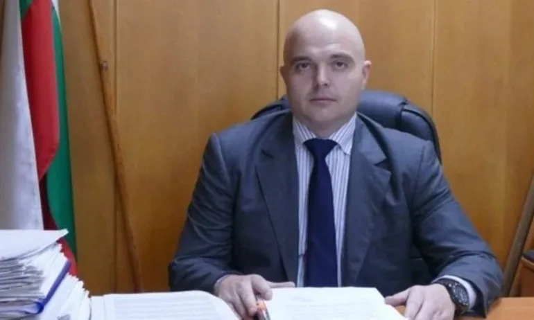 Ивайло Иванов оглави политическия кабинет на министър Даниел Митов - Tribune.bg